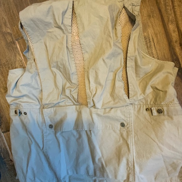 Humvee cargo/Outdoor cargo vest. Size 2XL. Pockets galore! - Picture 6 of 6